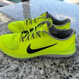 Nike FS Lite Running Shoes men’s size 11